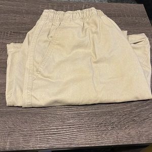 Faded Glory Khaki Shorts (Large)